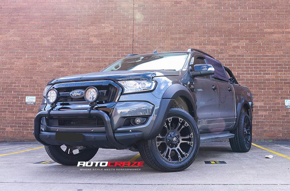 FORD-RANGER-VAPOR-BLACK-MACHINED-WITH-DARK-TINT